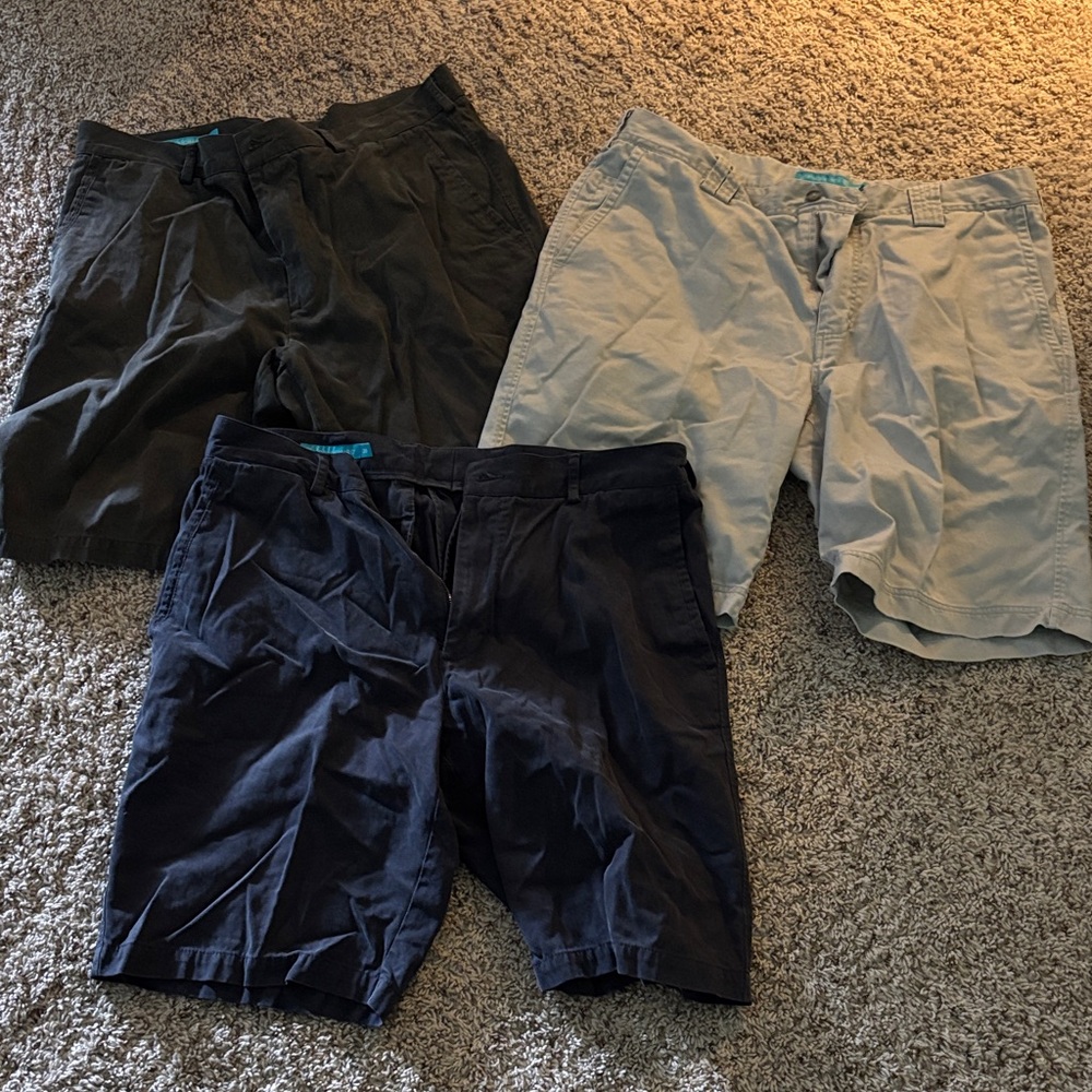 Tori Richard’s Men's Blend Casual Shorts - Black, Navy, Khaki